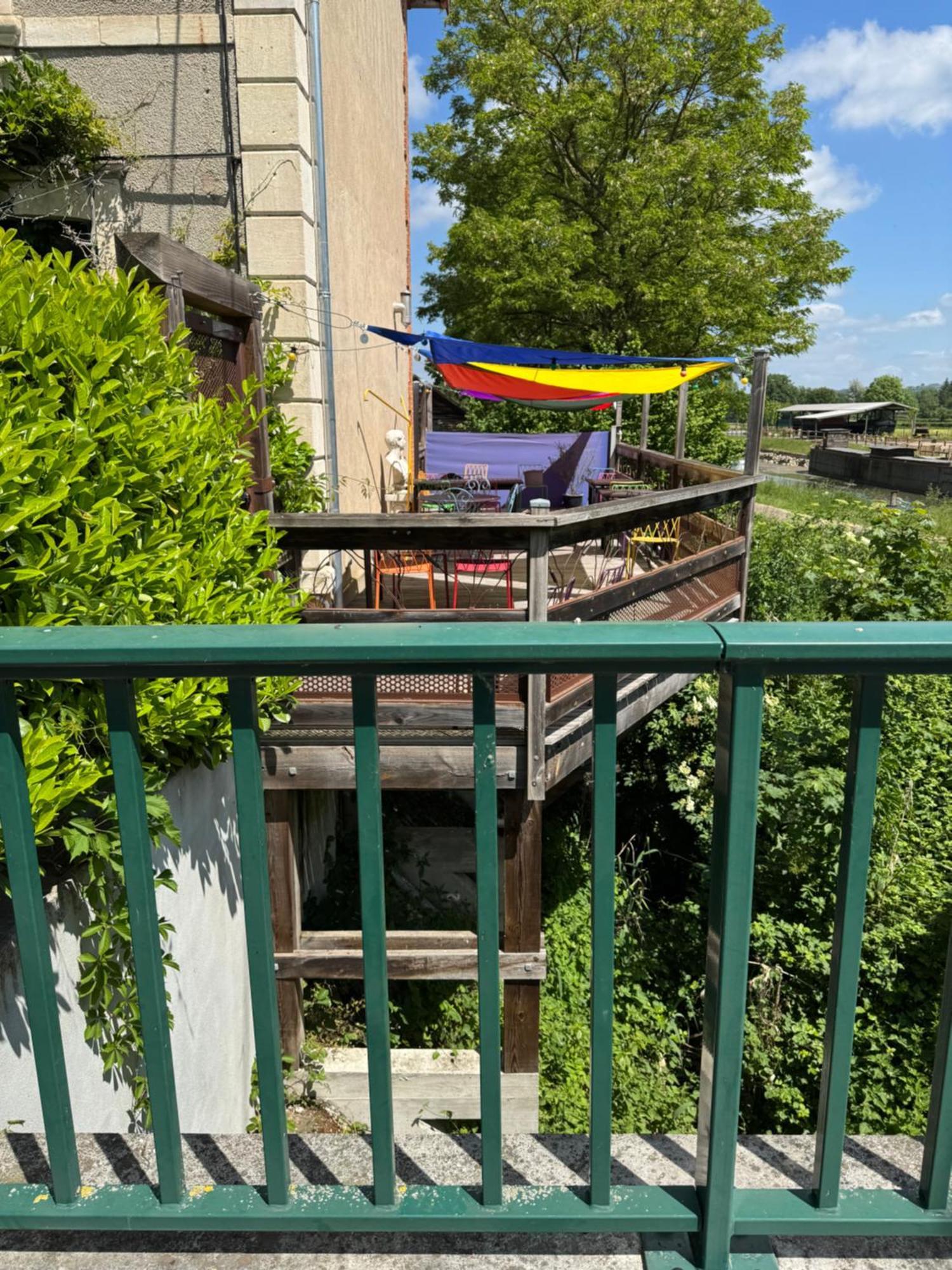 Auberge Magnette Audes Eksteriør billede